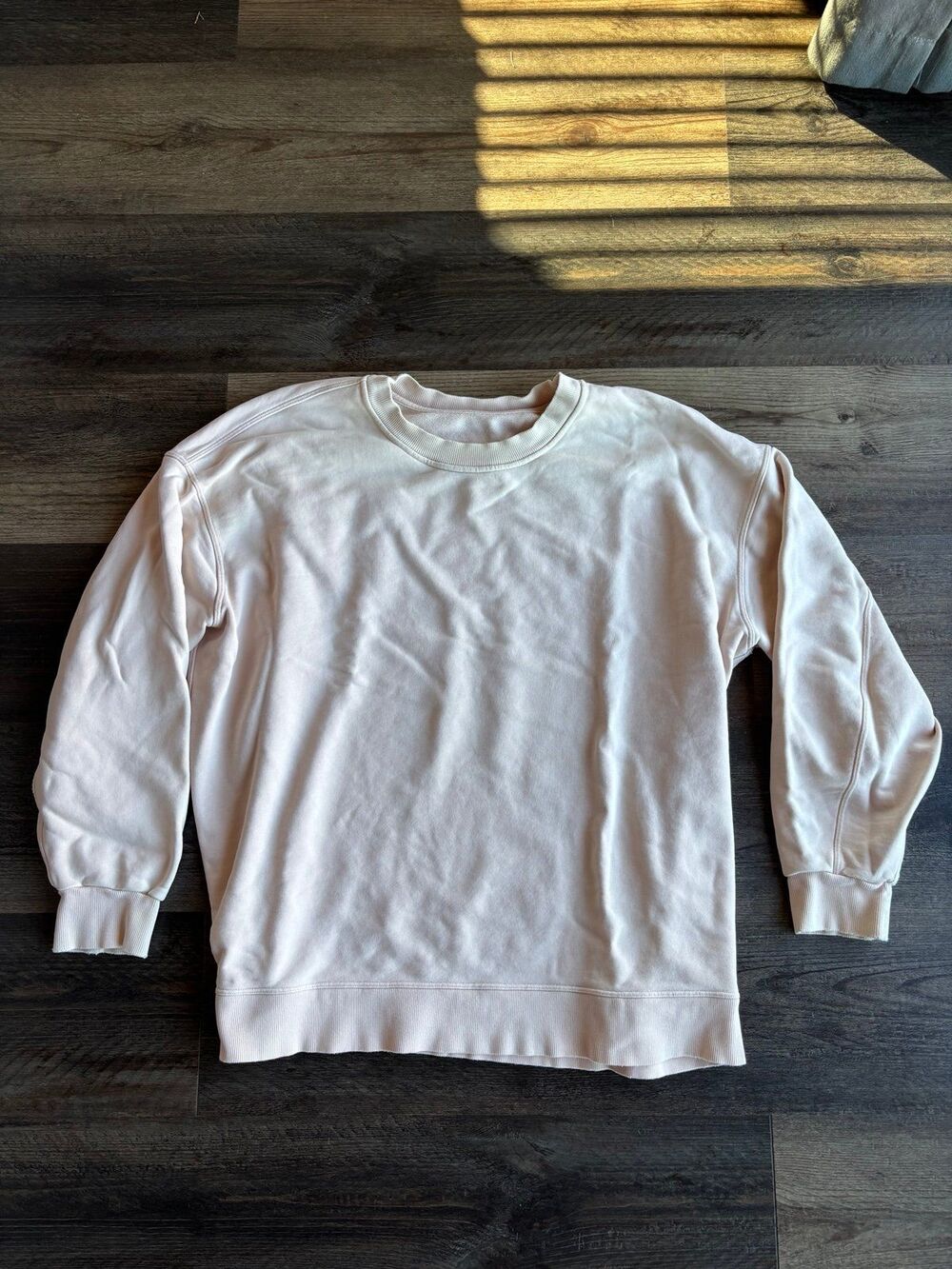 Lululemon Womens Crewneck Sweatshirt Pullover Light Pink Peach Size L Large